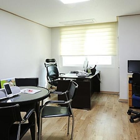 Stay Gangnam Seoul Exterior photo