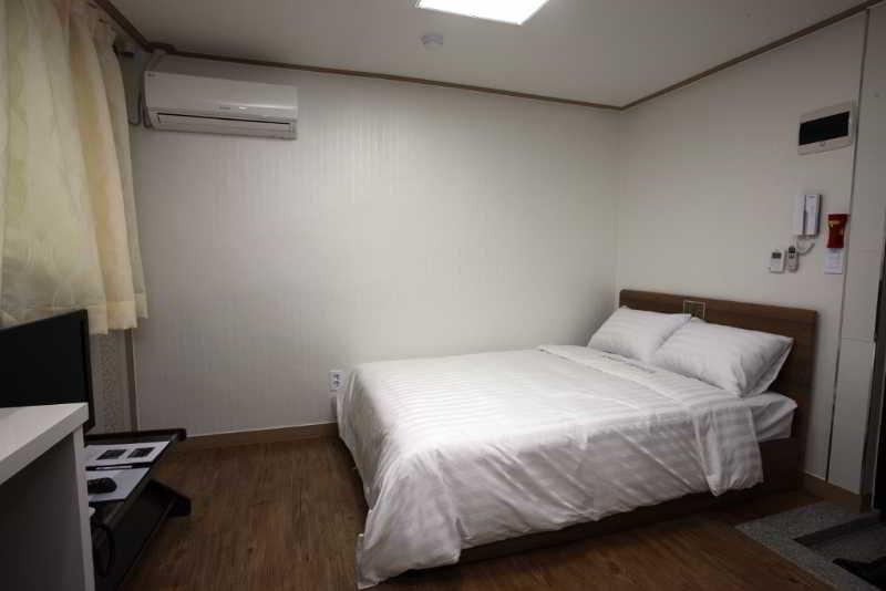 Stay Gangnam Seoul Exterior photo